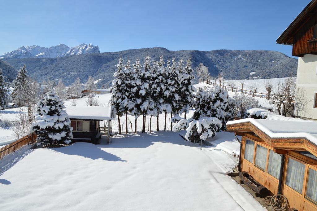 Hotel Chalet Olympia Монгуельфо Екстер'єр фото