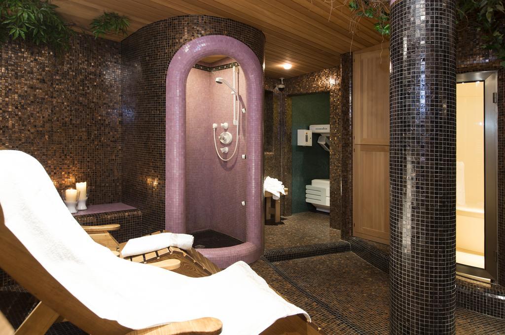 Hotel Chalet Olympia Монгуельфо Екстер'єр фото