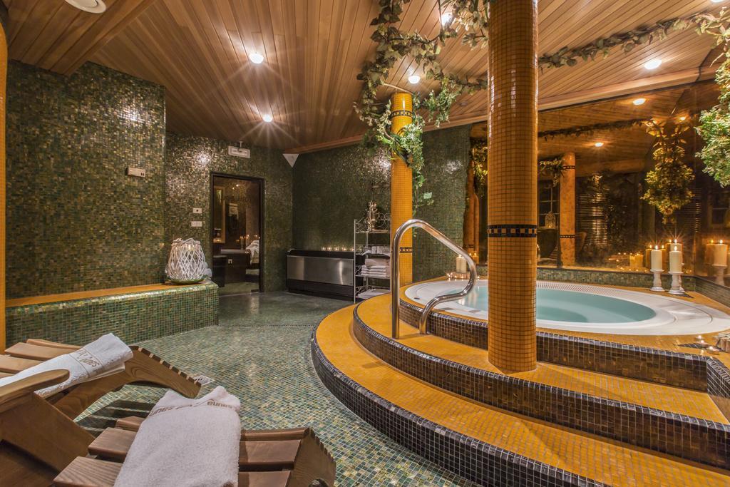 Hotel Chalet Olympia Монгуельфо Екстер'єр фото