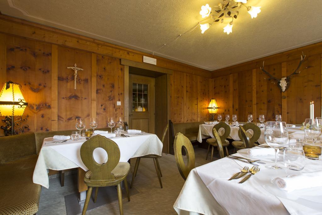 Hotel Chalet Olympia Монгуельфо Екстер'єр фото